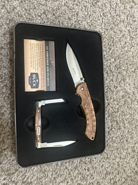 Buck Knives Collectors Set
