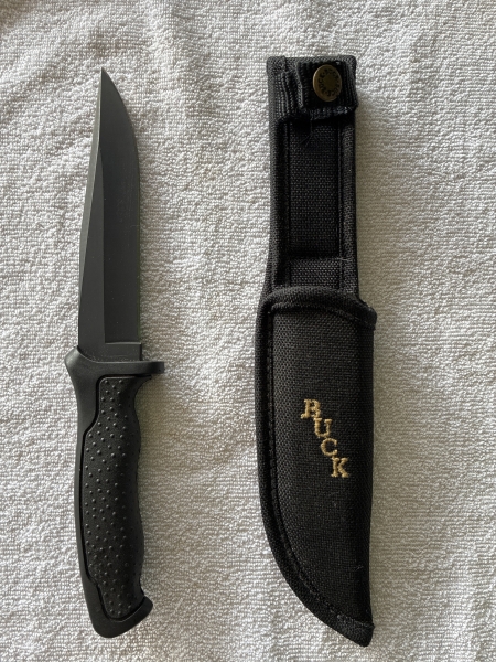 Vintage US Buck Knighthawk model #650 Fighting/Hunting Knife with Sheath 6” Blade 11” overall length 