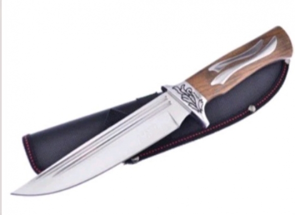 Super Nice Walnut Wooden Bowie With Leather Sheath New In Box 