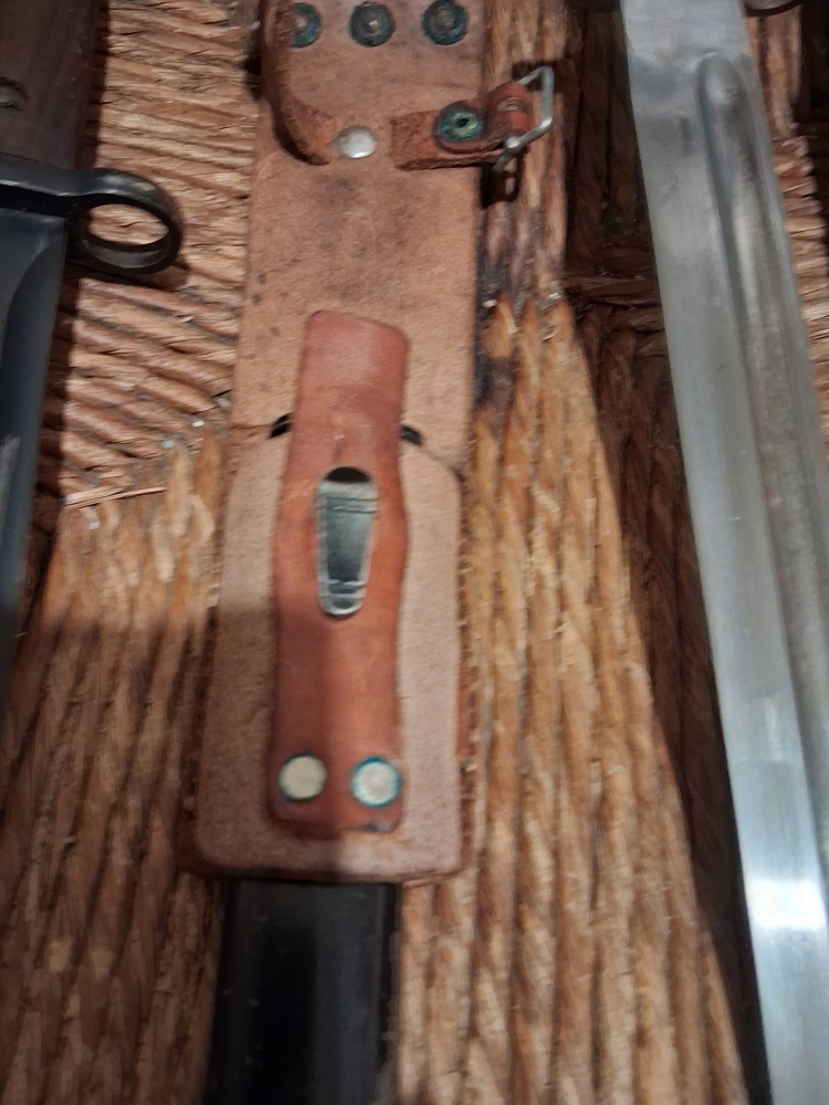 German k98 bayonet and other bayonet made by German