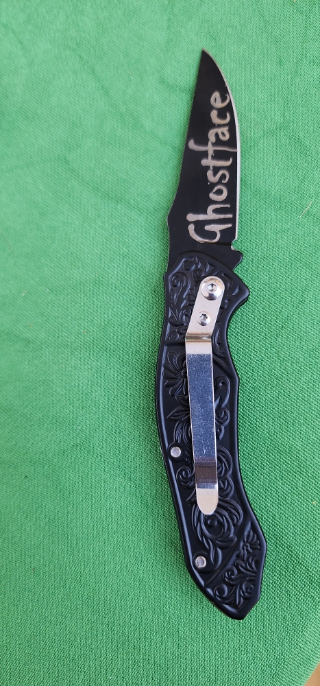 Custom Ghostface pocket knive 