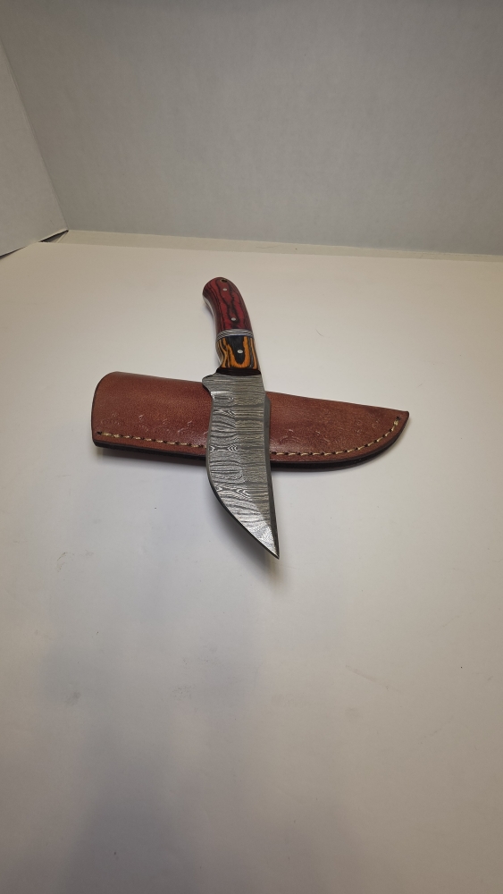 Damascus knife