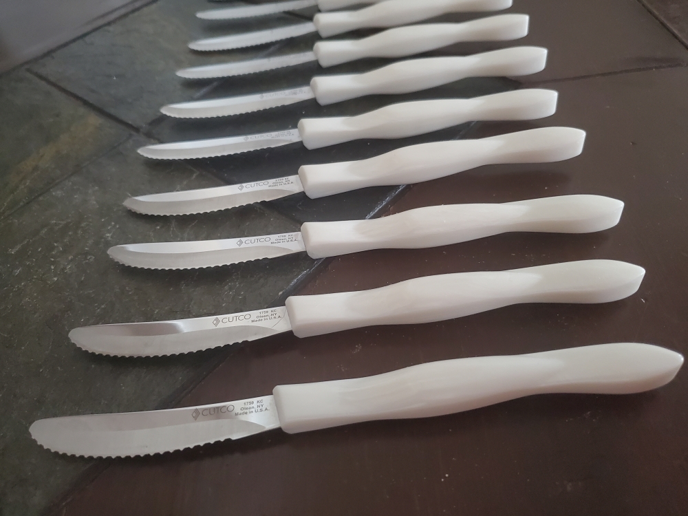 Cutco 32 piece Ultimate Set - Pearl White handles
