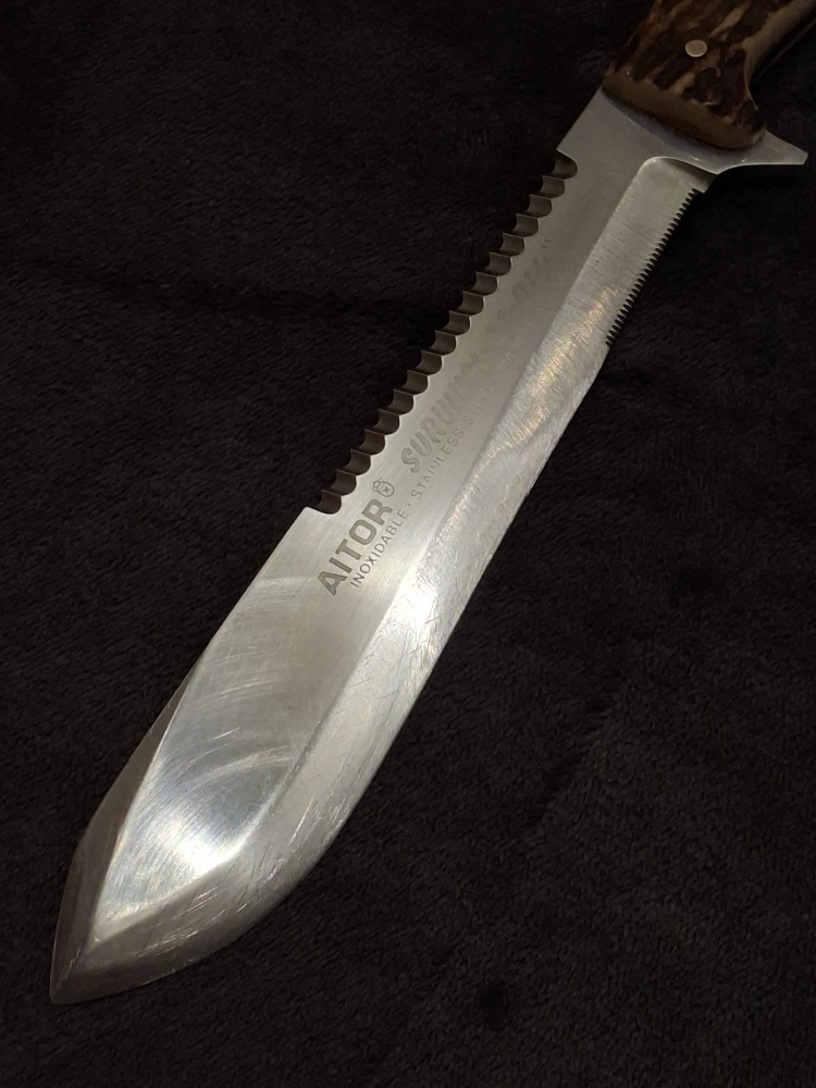 Ultra-Rare Vintage Aitor Survival 21 Knife (8 1/4\") with Genuine Stag Horn Handle