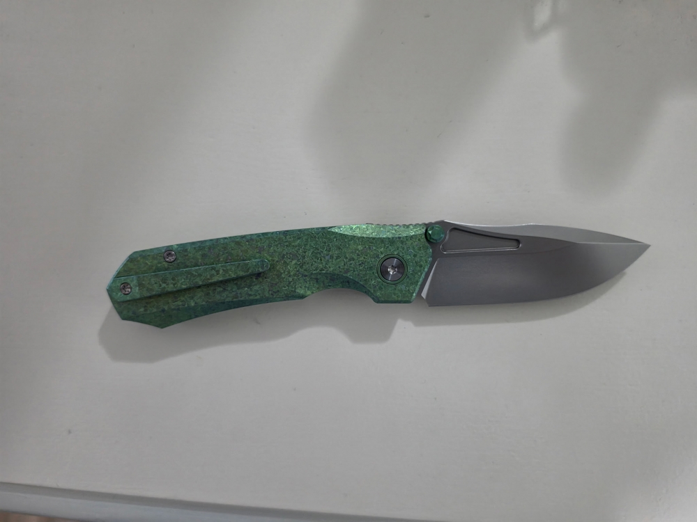 REMETTE RT-Rhino Button + Liner Lock Crystallized Green Ti (3.1\" Pearlescent)