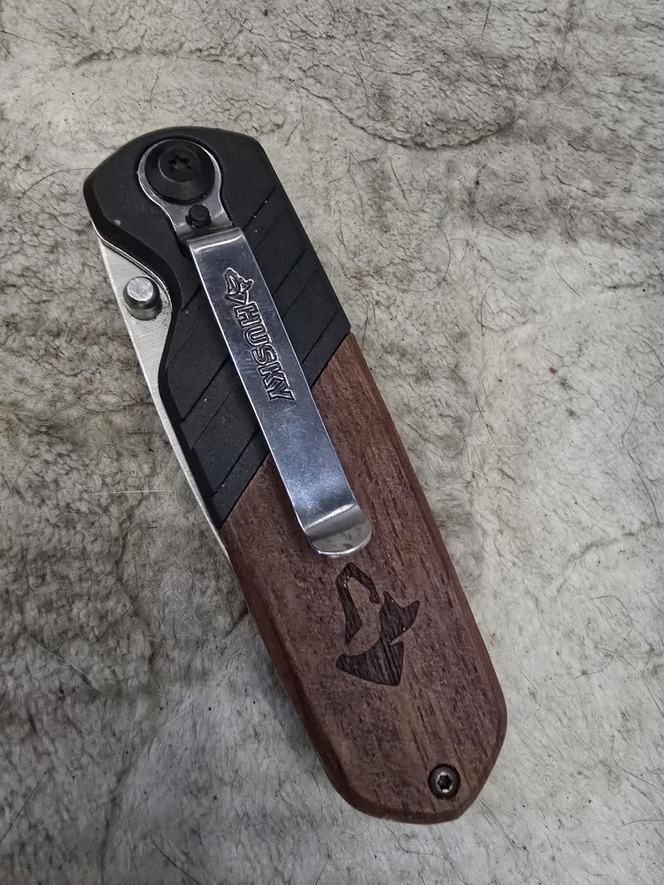 Husky knife 