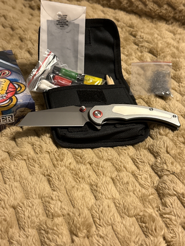Rough Ryder tattoo knife kit