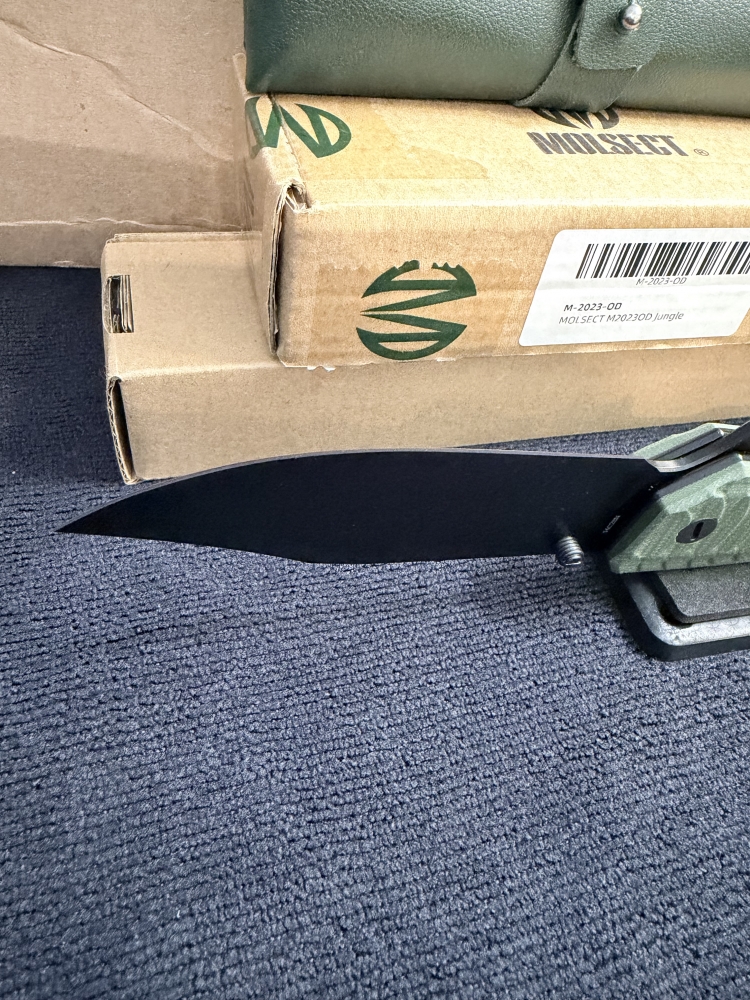 Molesect - Jungle M2023OD – 14C28N Bowie Liner Lock, OD Green G10 Handle