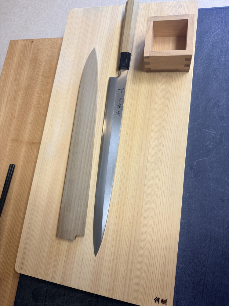 Yanagiba - Sushi knife - Sakai Takayuki Ginsan 360mm with Saya
