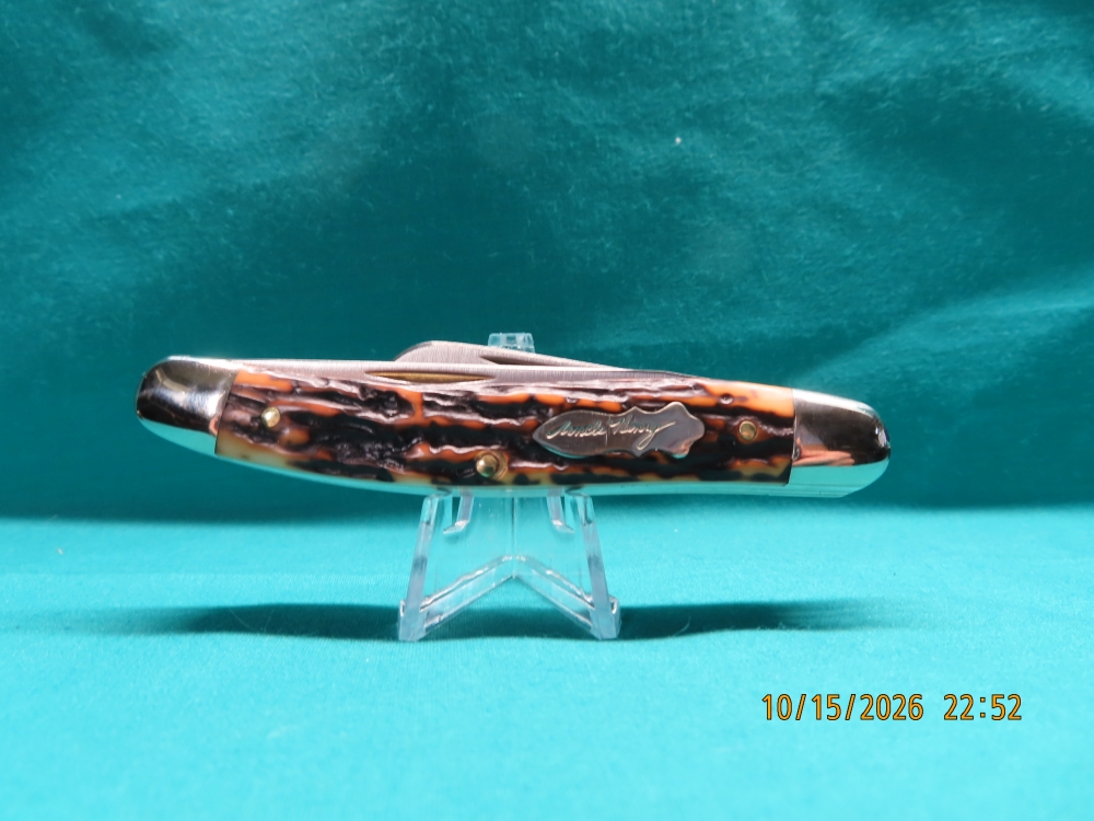 NIB!! SCHRADE/UNCLE HENRY 897UH POCKETKNIFE