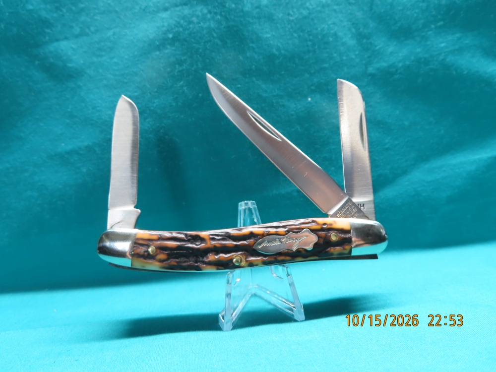 NIB!! SCHRADE/UNCLE HENRY 897UH POCKETKNIFE