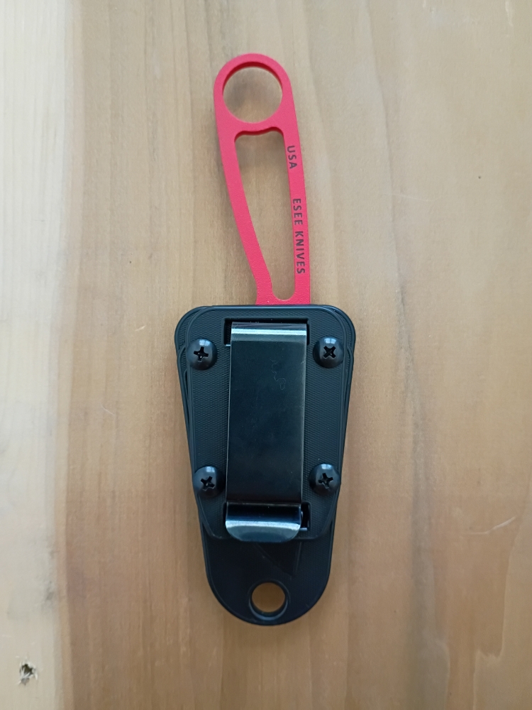 ESEE Izula in Blade HQ exclusive red powdercoat