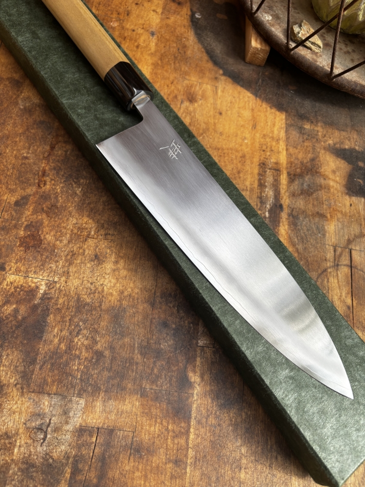 Kaeru Gyuto, 240mm, SLD, JNS, in verry good condition!!!