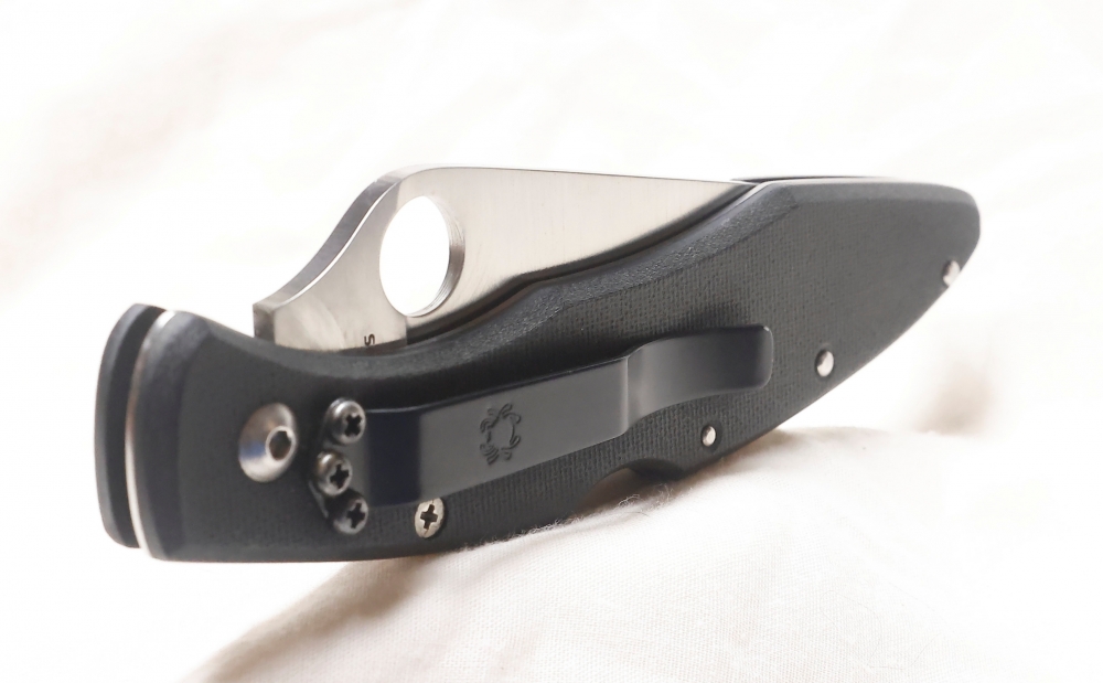 SPYDERCO POLICE C07GP- VERY COLLECTIBLE- VINTAGE SPYDERCO-HARD TO FIND