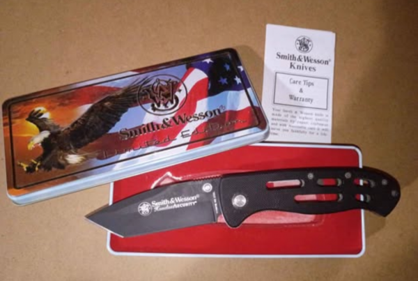 Smith & Wesson Homeland Security Limited Edition Knife