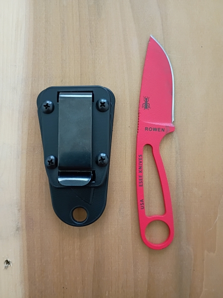 ESEE Izula in Blade HQ exclusive red powdercoat