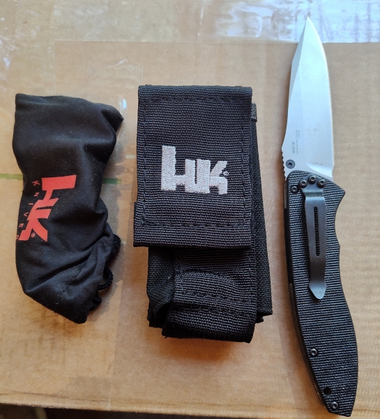 Benchmade HK Nitrous Blitz (Mod 14460) folding knife incl HK pouch 