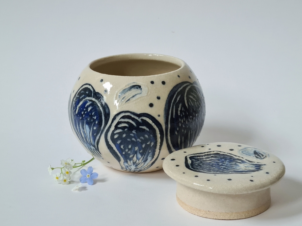 Floral ceramic jar with lid | Hand painted