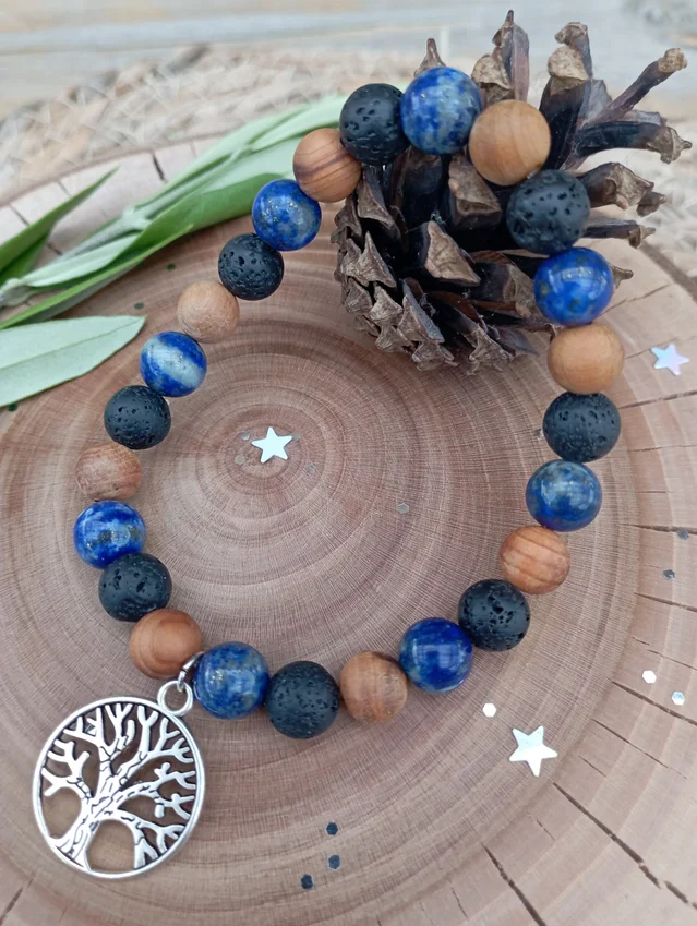 Bracelet en lapis lazuli, lave et bois:\" Créativité- mémoire- confiance en soi \" ✨ Livraison offerte  