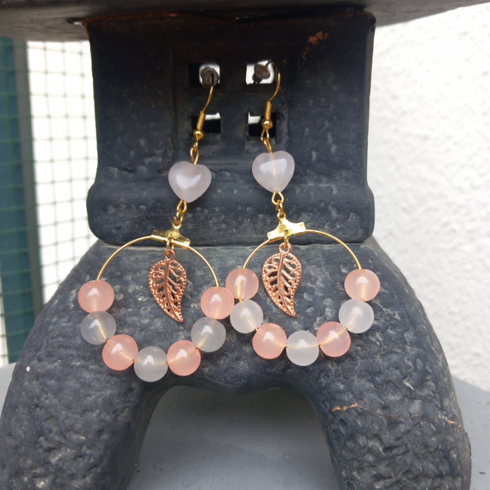 Boucles d'oreilles créoles Romantiques - Cœur Quartz rose - Feuille