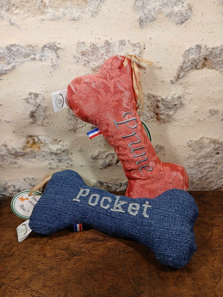 jouet pour chien personnalisable par broderie
