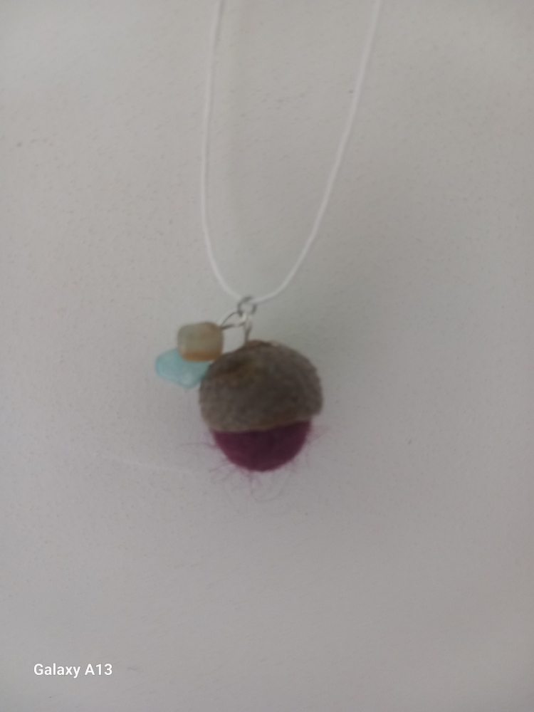 Collier nature feutré 