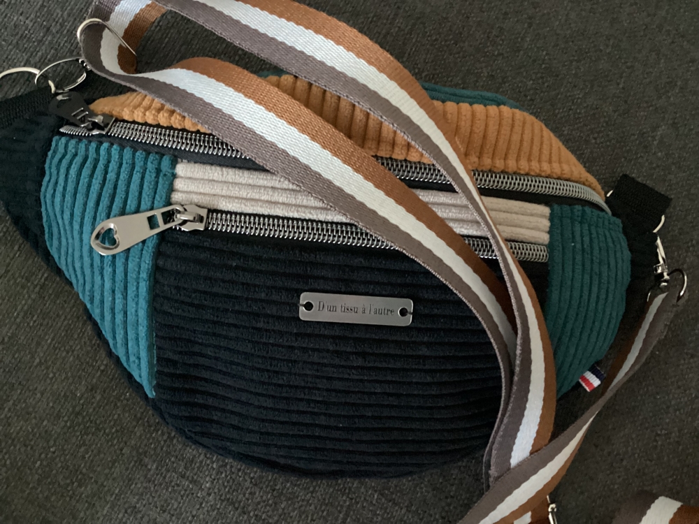 Sac banane velours côtelé 2 fermetures 