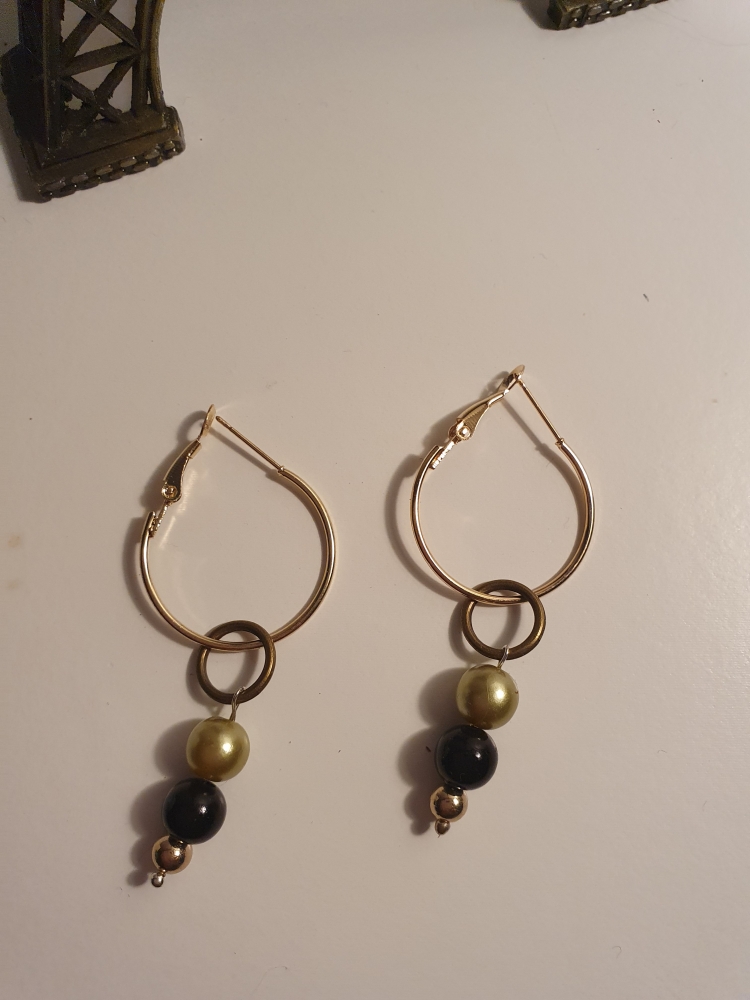 Boucle d'oreille en perles