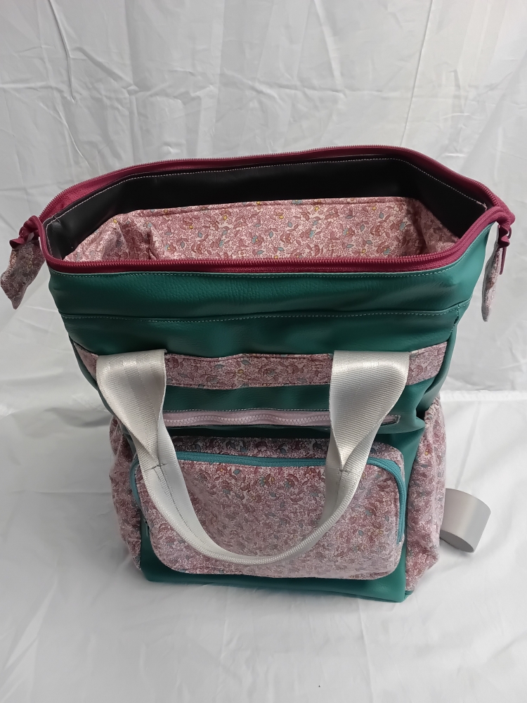 Sac à dos 10 poches en tissu recyclé