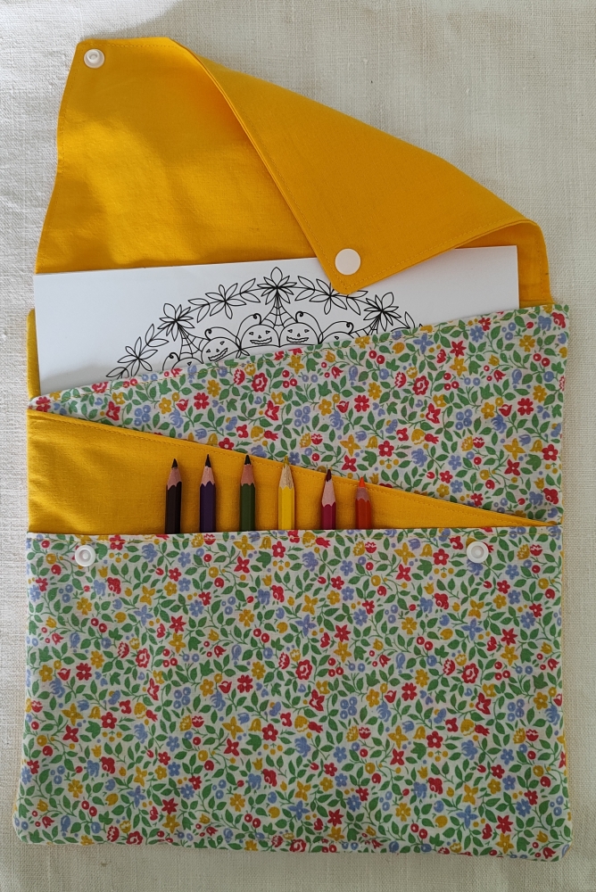 Pochette à coloriage 25cmx25cm