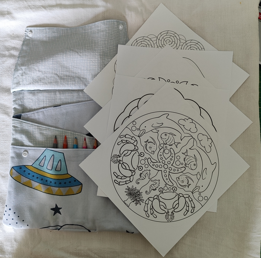 Pochette à coloriage 25cmx25cm