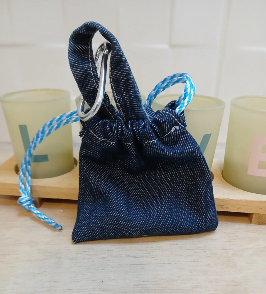 Porte sacs à crottes  stylé
