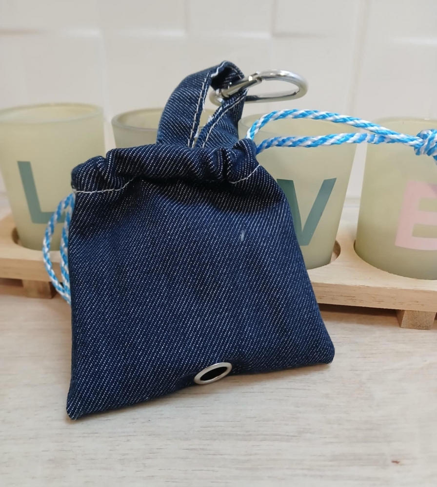 Porte sacs à crottes  stylé