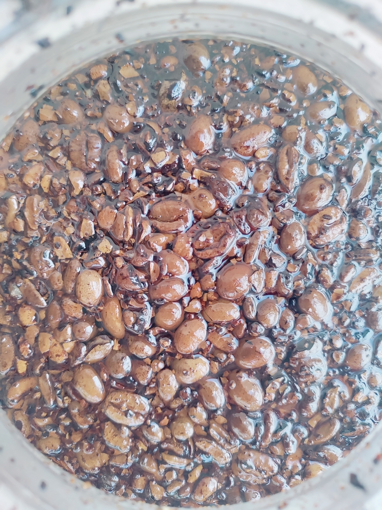 Macérât huileux de café