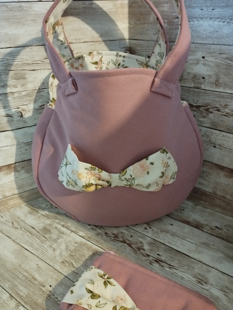 Sac rond et sa pochette assortie