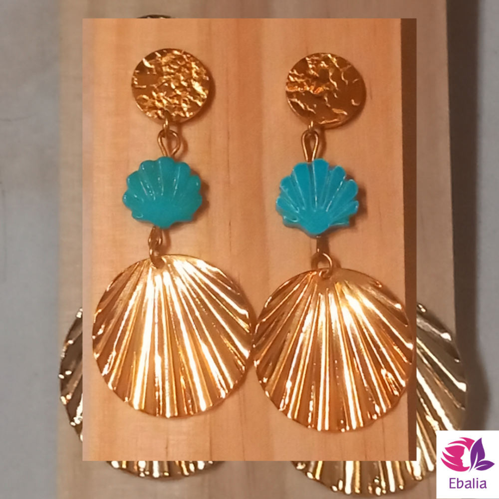 Boucles d'oreilles coquillage nacre Turquoise et or