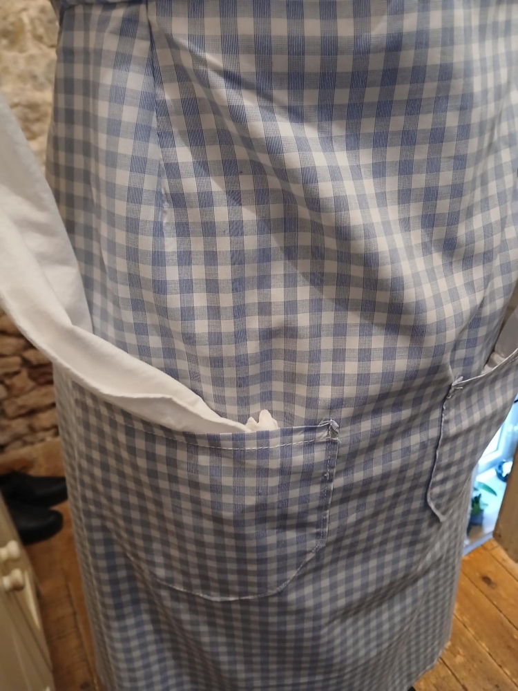 tablier vintage d'après modèle de 1951