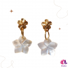 Boucles d'oreilles fleur de nacre et or