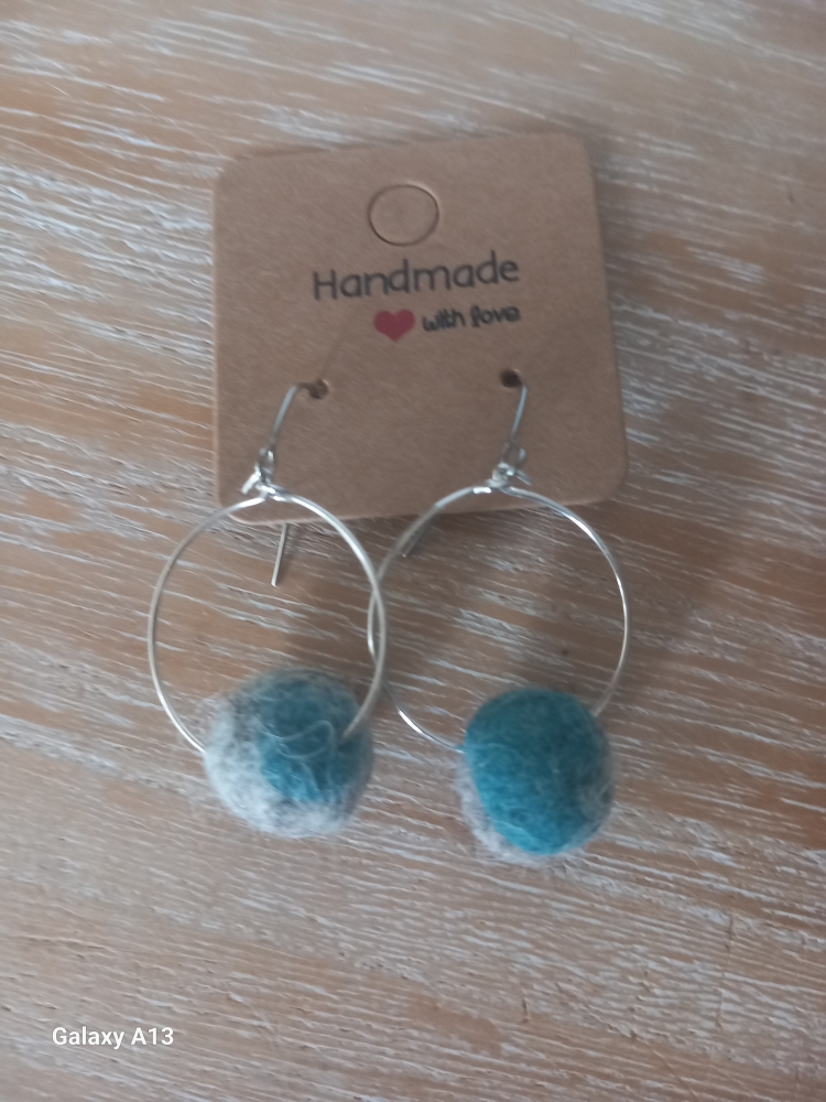 Boucles d'oreilles feutrée 