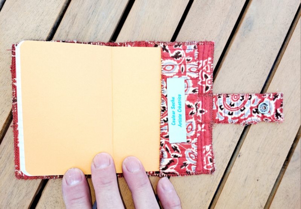 Étui et mini carnet de note ligné