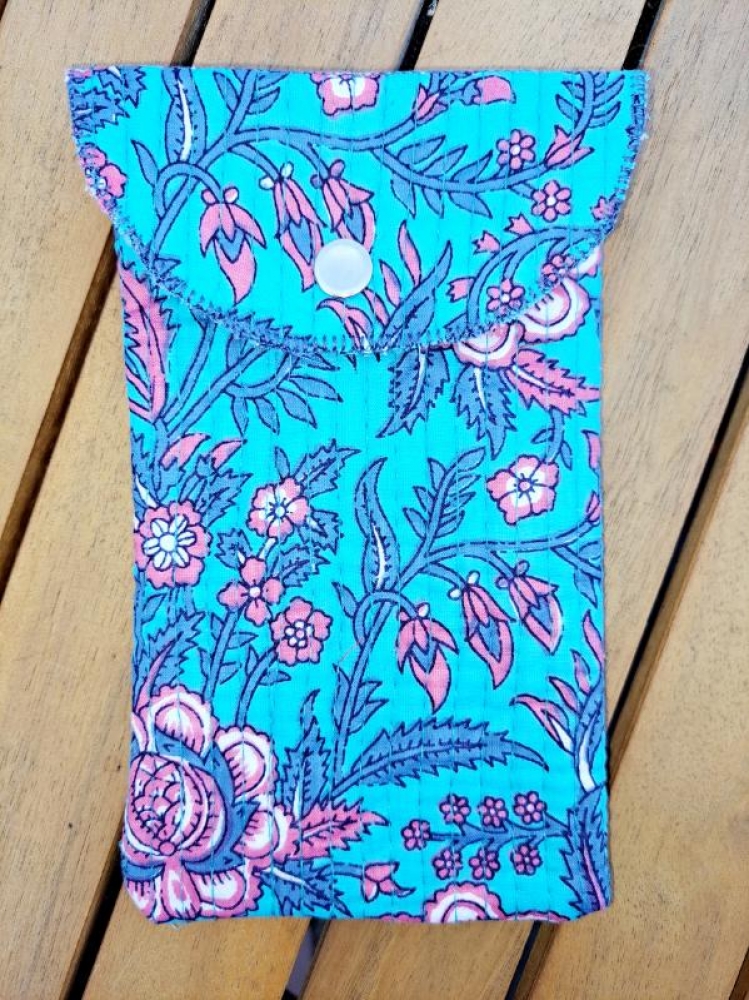 Étui à lunettes ou trousse unique pour amateur·rice d’objets responsables
