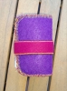 Mini carnet en tissu coloré – Range-aiguilles upcyclé, unique et pratique