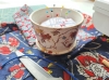 Pique-aiguilles upcycling en tasse chinée