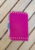 Mini carnet en tissu coloré – Range-aiguilles upcyclé, unique et pratique