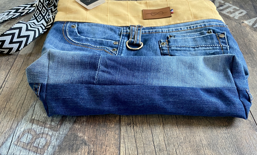 Sac Bandoulière en pantalon 