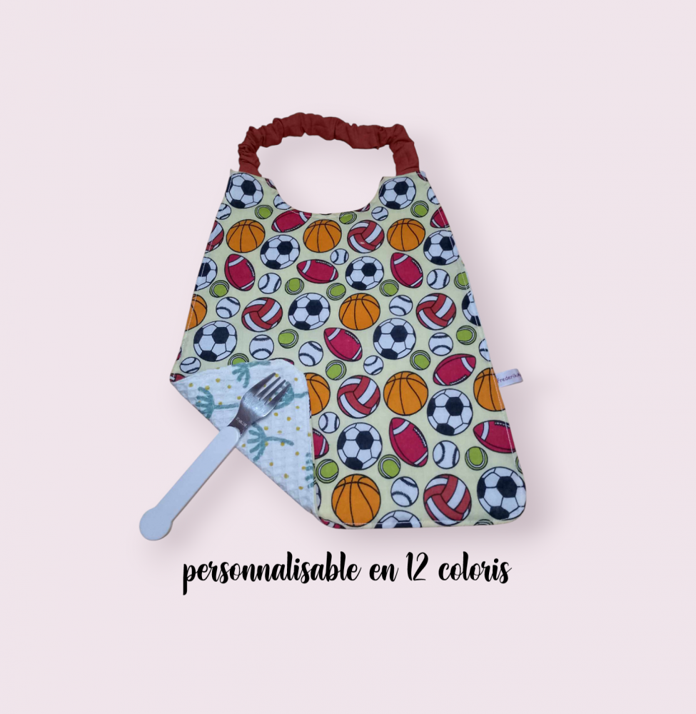 Serviette de cantine élastique enfant, bavoir maternelle, serviette personnalisable en 12 coloris, modèles ballons et balles