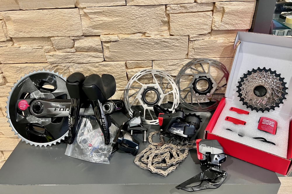 Groupe complet SRAM Force Etap AXS disques