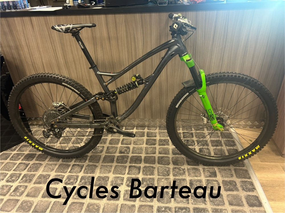 VTT LONE PARABELLUM Taille L VTT TOUT SUSPENDU ENDURO ALL MOUNTAIN