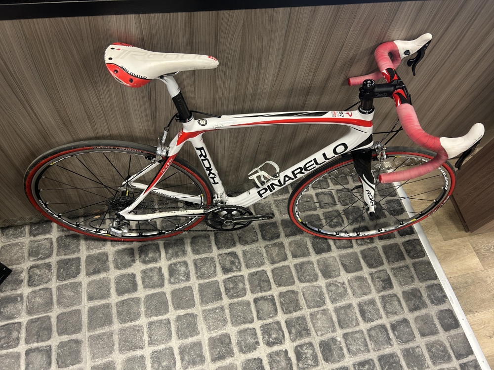 PINARELLO ROCH Taille 53.5 vélo de course carbone route confort
