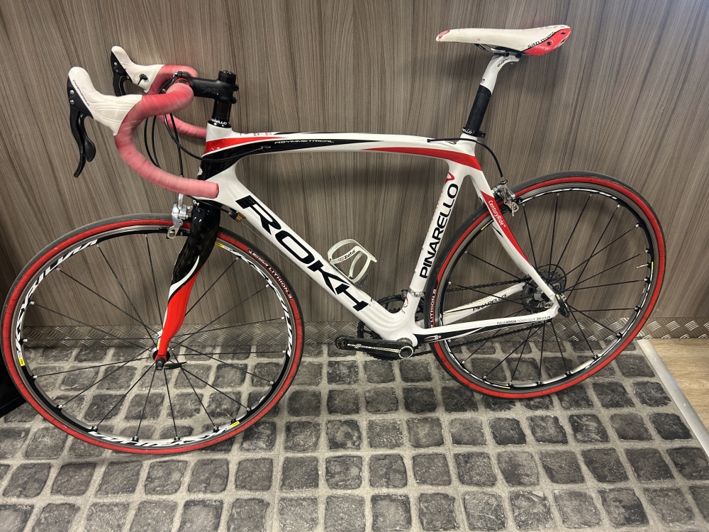 PINARELLO ROCH Taille 53.5 vélo de course carbone route confort